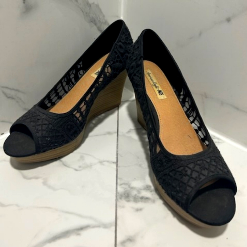 Black lace peek-a-boo wedges